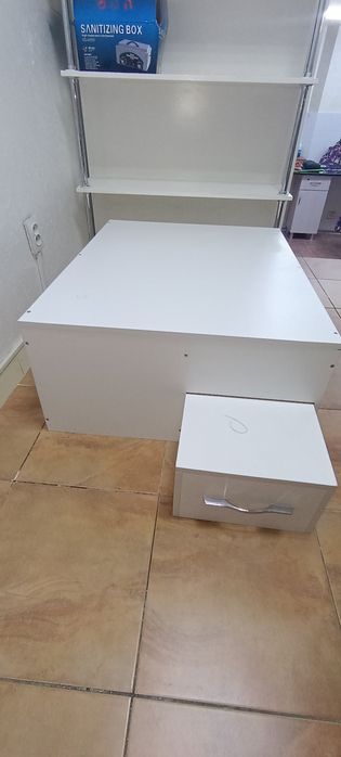 Подиум для педикюра из ламината