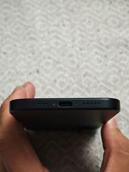Iphone 16 256gb в отличном состоянии