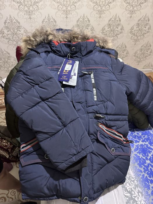 Куртка сатылады новый