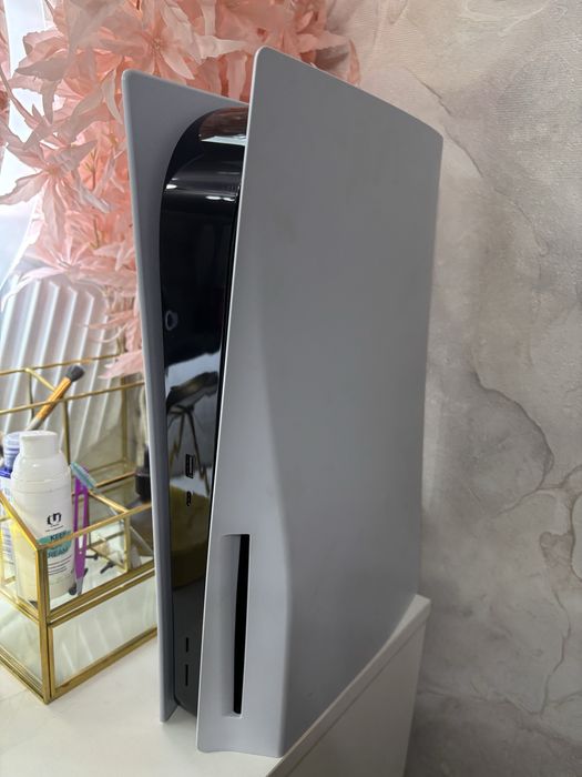 Продам пс 5 на запчасти срочно