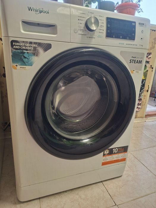 Пералня Whirlpool 11 кг. В удължена гаранция още 4 години.