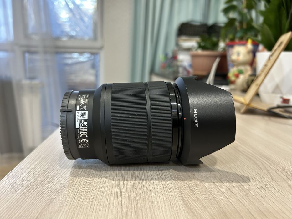 Обьектив Sony FE 28-70мм
