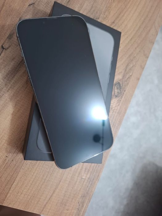 Обменяю айфон 13 про макс