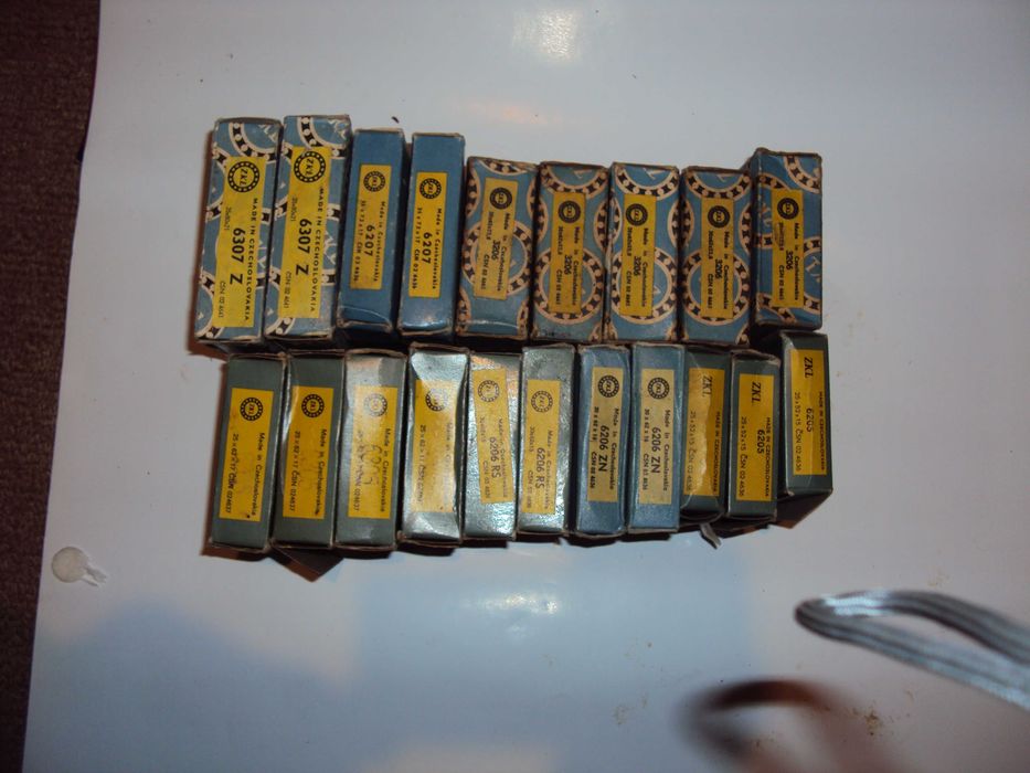 Радиални лагери - Чехия, Италия, Япония, СССР - 21 бр. за 25 Евро