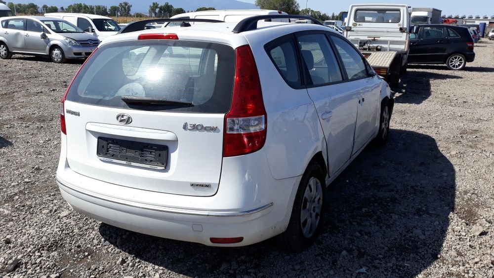 Hyundai i30 1.6crdi/90hp,На части