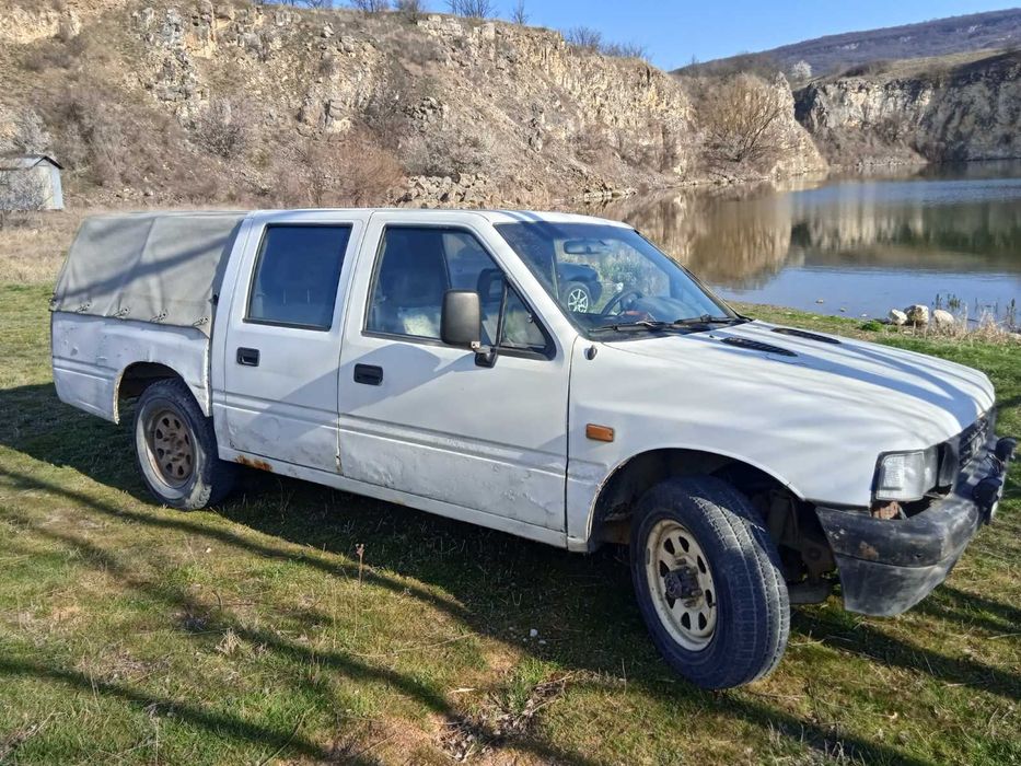 Opel Campo 2.3 бензин