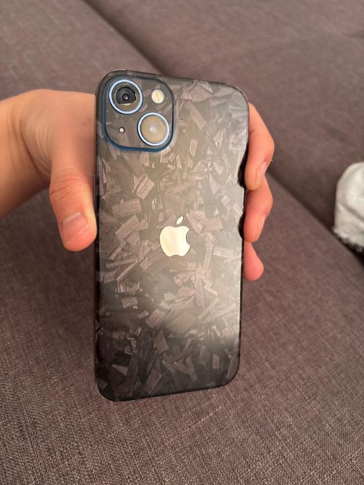 Iphone 13 в хорошем состоянии