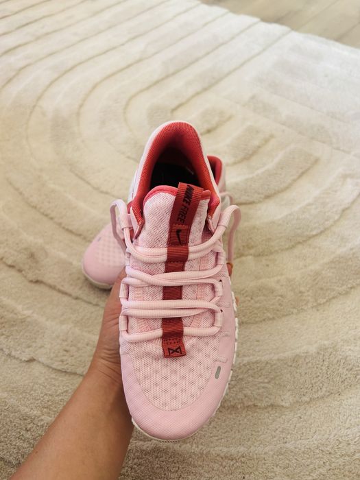 Розови Маратонки Nike Metcon