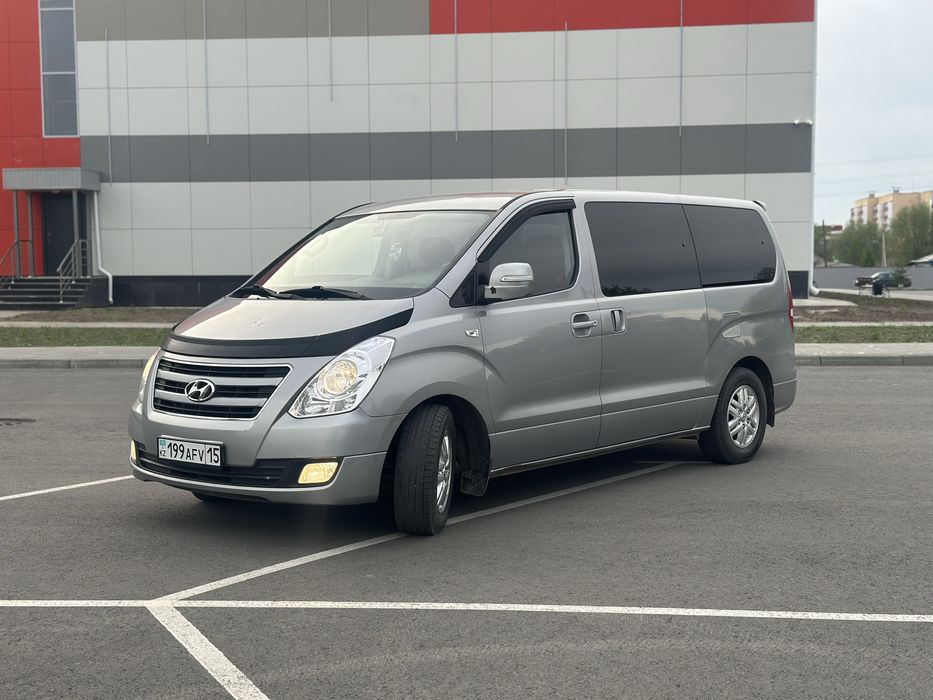 Hyundai Starex 2016 года