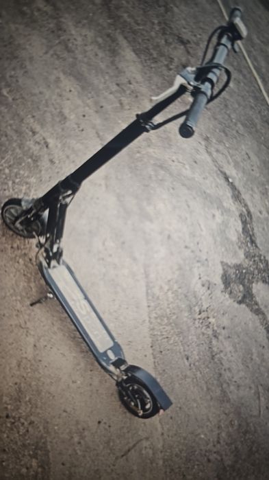 Продам электро самокат