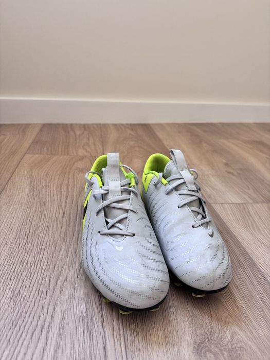 Ghete fotbal Nike, marimea 36.5