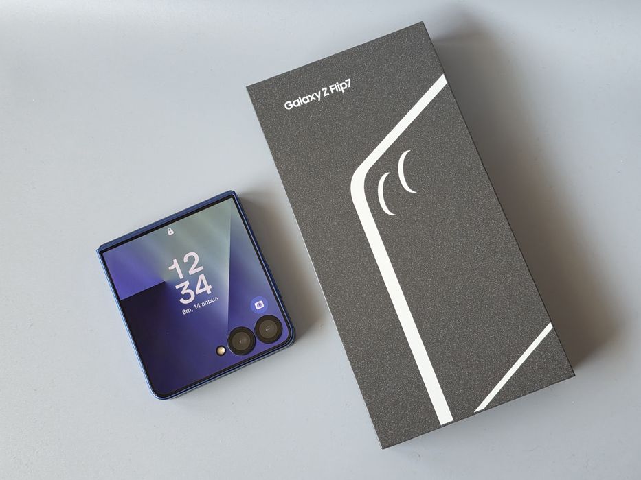 Samsung Z Flip 7 256gb