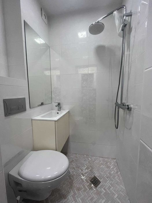 Дава се под наем Двустаен апартамент в София, Оборище - 70 кв.м за 648.21 € - Снимка #5