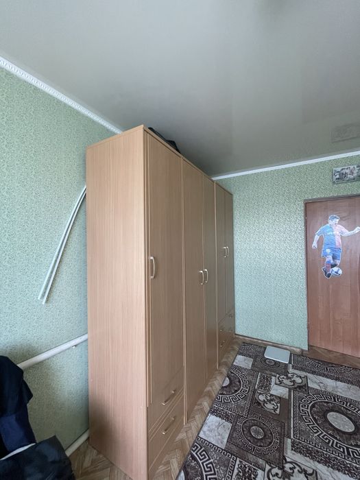 Продам шкаф в хорошем состоянии