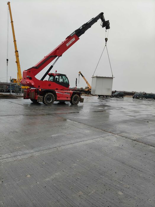 Închiriez Manitou rotativ 30 metri 5Tone Automacara Constanța