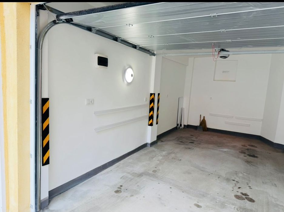 Продава се Гараж / Паркомясто в София, Център - 38 кв.м за 6 €/кв.м - Снимка #2