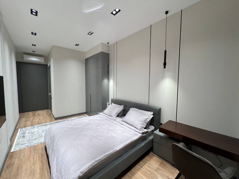 Сдается 3-х комнатная в Мирабад Авеню