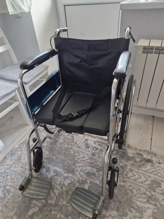 Инвалидная коляска