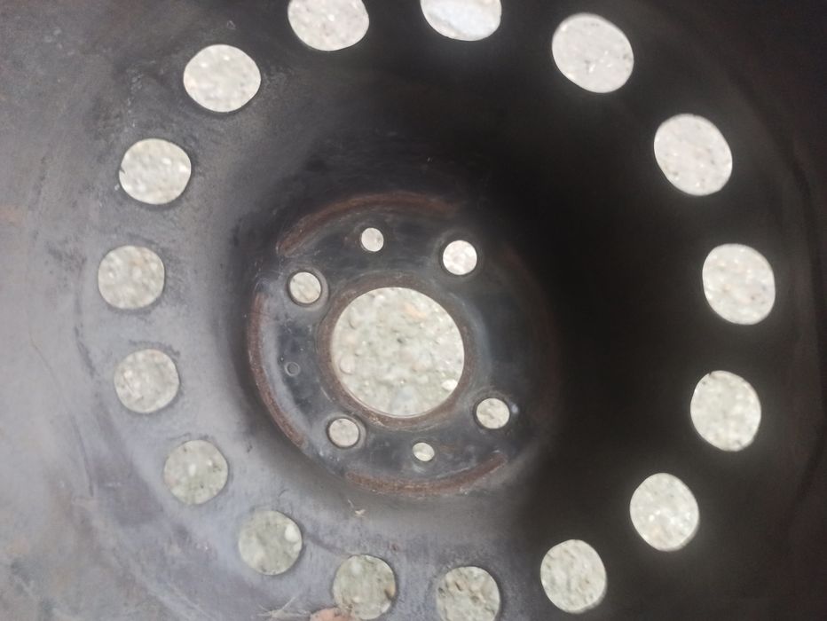 Летни гуми 175 / 65 / R14 с джанти