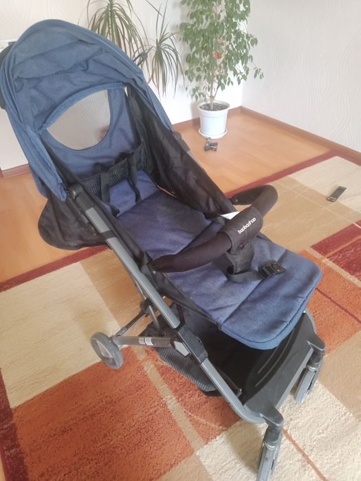 Детская коляска в очень хорошем состоянии