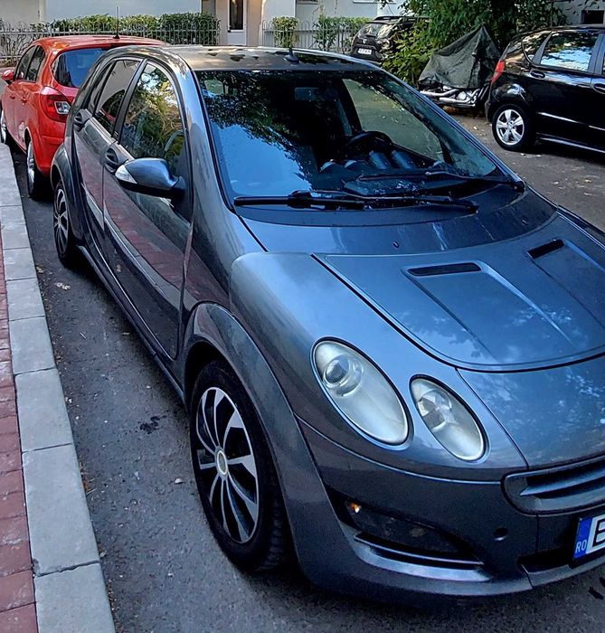 Vand Smart forfour  1.3 benzina. 2006