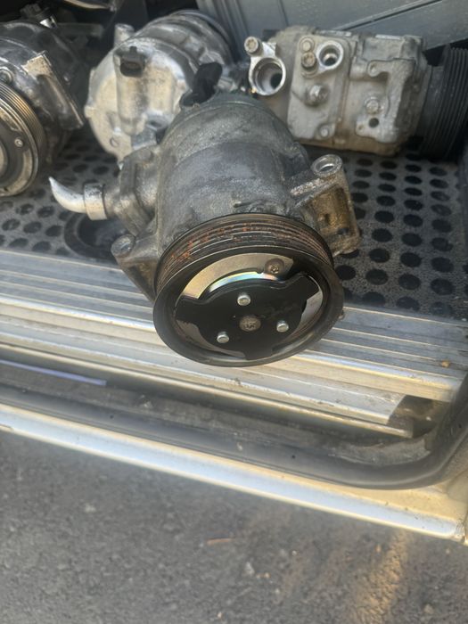 Compresor aer conditionat vw passat b6 , golf 5, seat, skoda