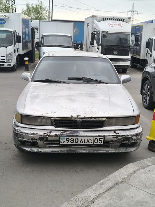 Митсубиси Галант