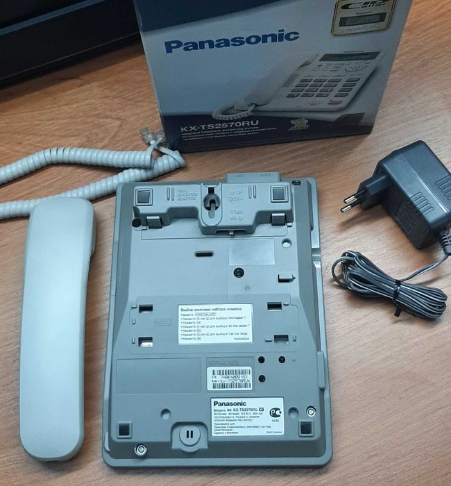 Проводной телефон, KX-TS2570 RUW