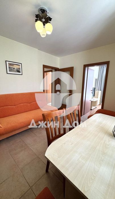 Тристаен апартамент в к-с „Краун Форт Клуб“, гр. Свети Влас