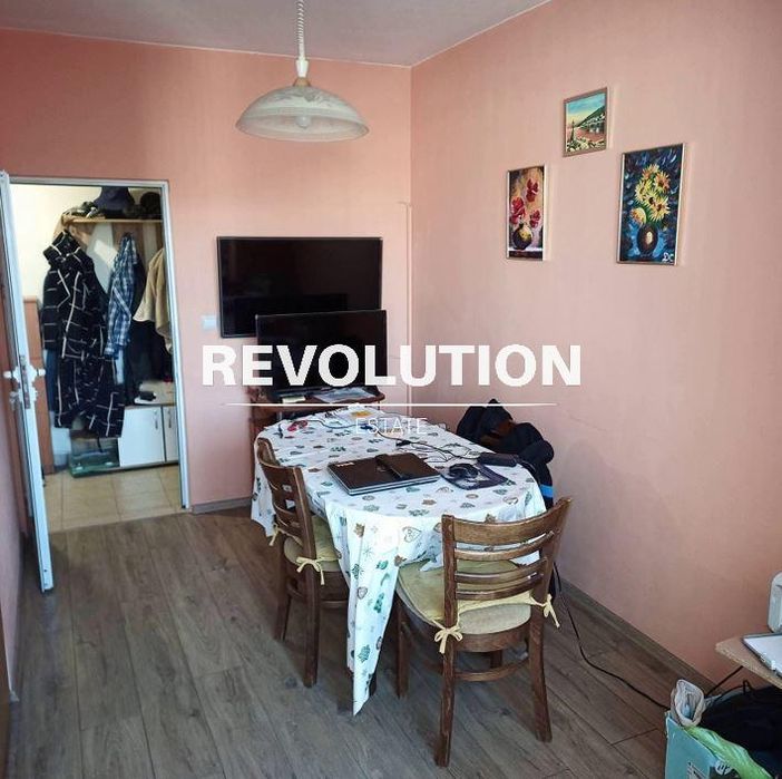 Продава се Тристаен апартамент в Варна, Младост 2 - 84 кв.м за 1667 €/кв.м - Снимка #1