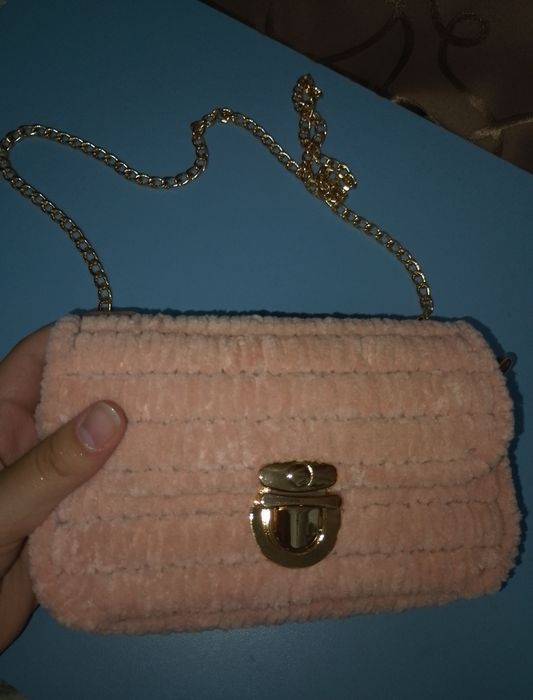 Сумка розовая, плюшевая.