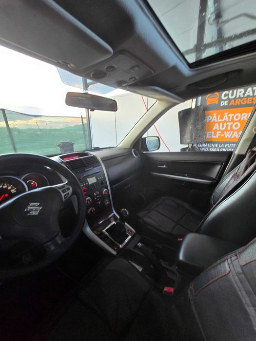 Suzuki Grand Vitara 2.0 Benzină, 140 CP, 4x4 – 2008 – 161.000 km