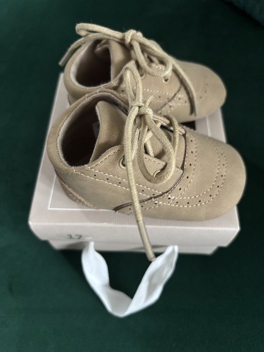 Pantofi Mayoral maro cu siret pentru bebe 17