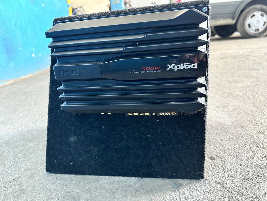 Subwoofer ALPINE 500WTub BASS +Statie SonyExplode