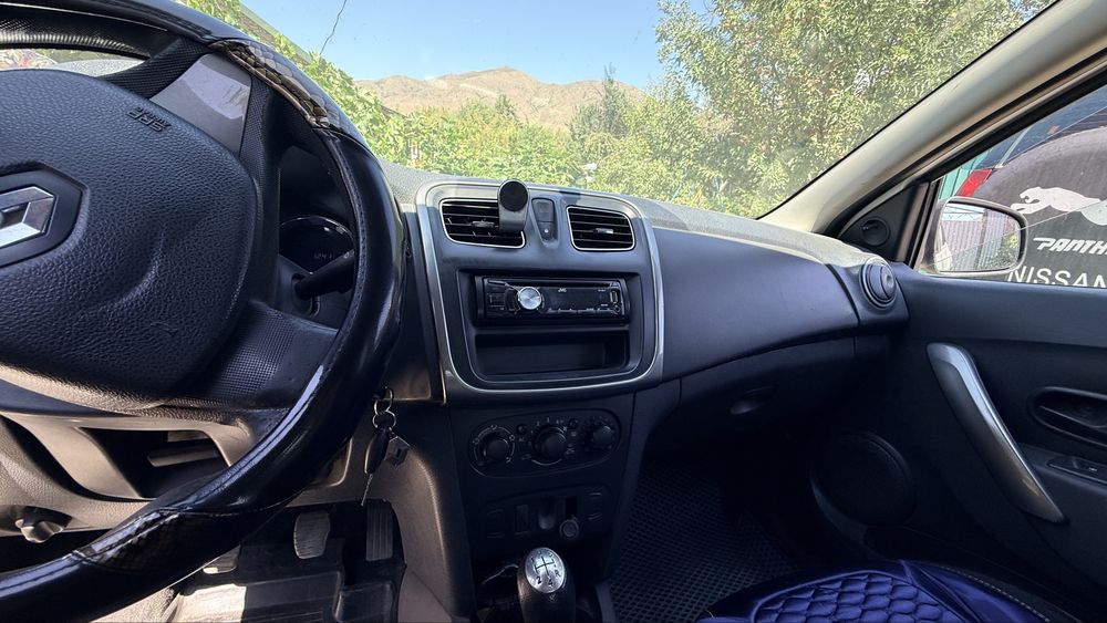 Продам Renault Logan