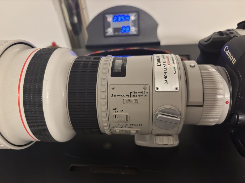 Обектив Канон 300mm F2.8