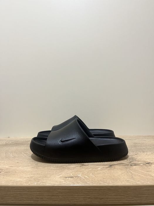 Nike calm 1 N40
