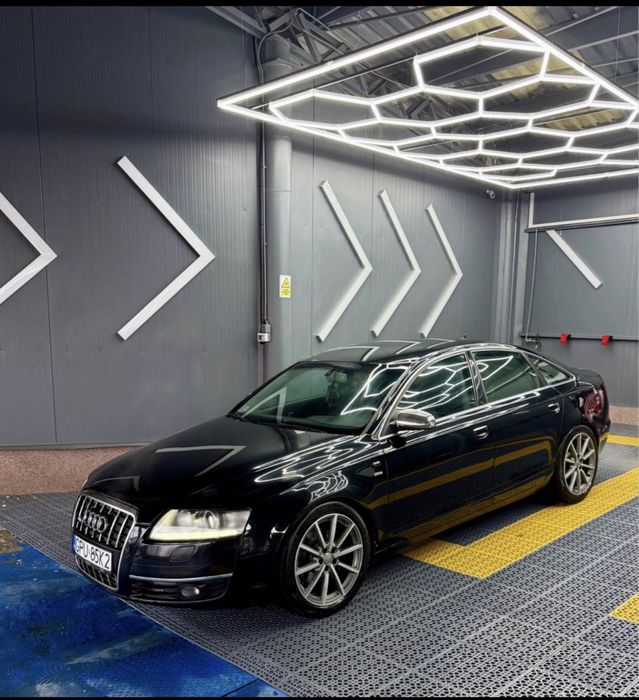 AUDI A6 2006