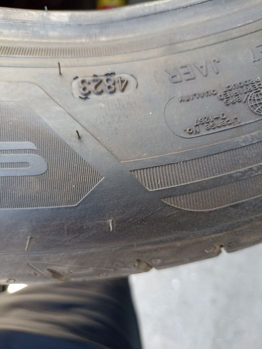 235/55/19 good year летний комплект