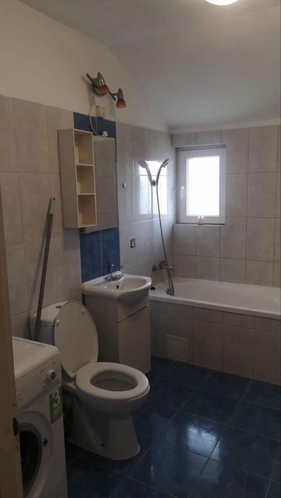 Proprietar inchiriez apartament 2 camere Martirilor langa Judetean
