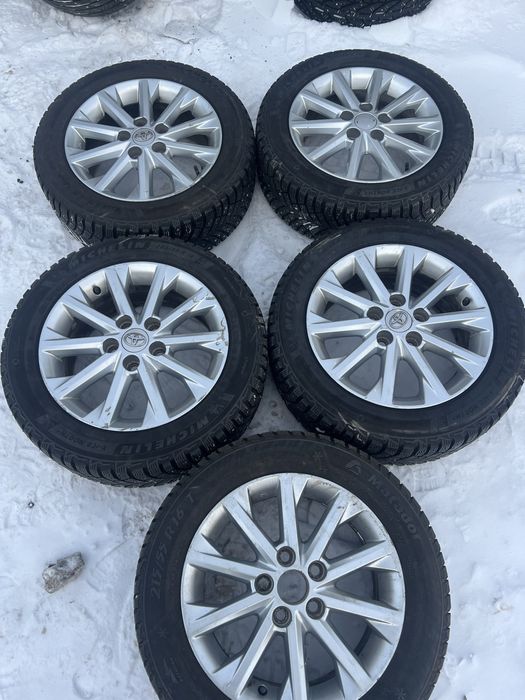 Продается шина вместе с дисками