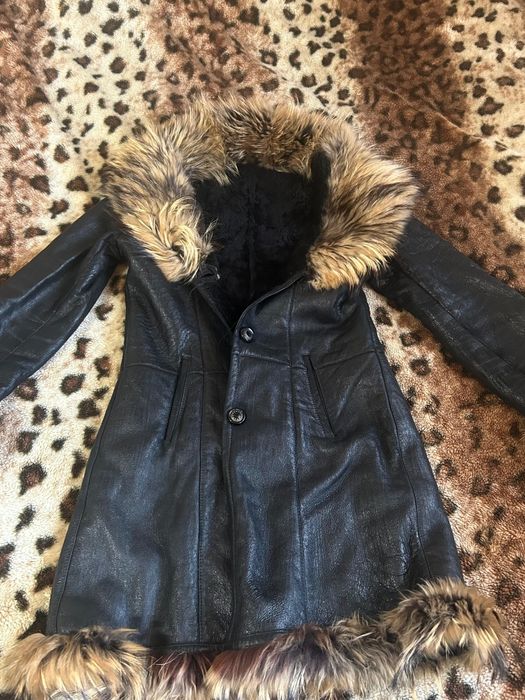 Продам пуховики/дубленки