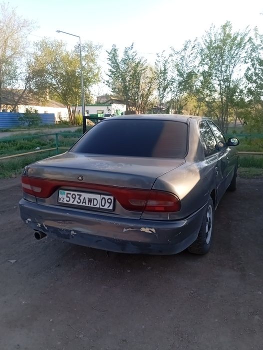 Продаю Галант 93 года механика