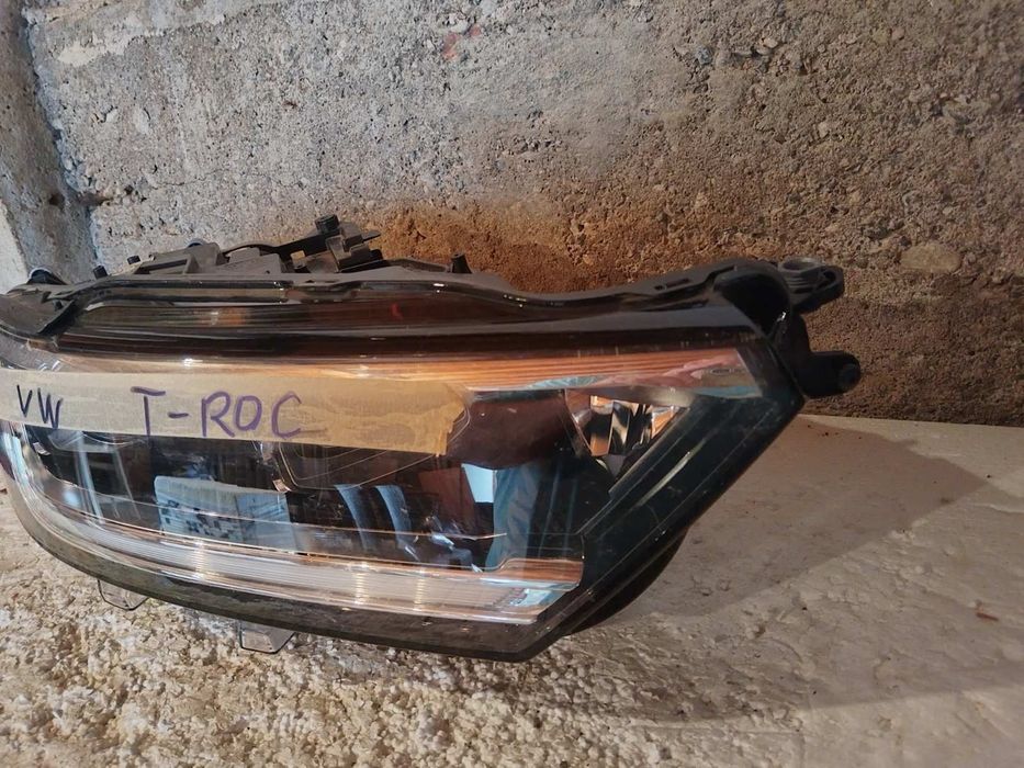 Оригинален Фар VW T-Roc IQ Light