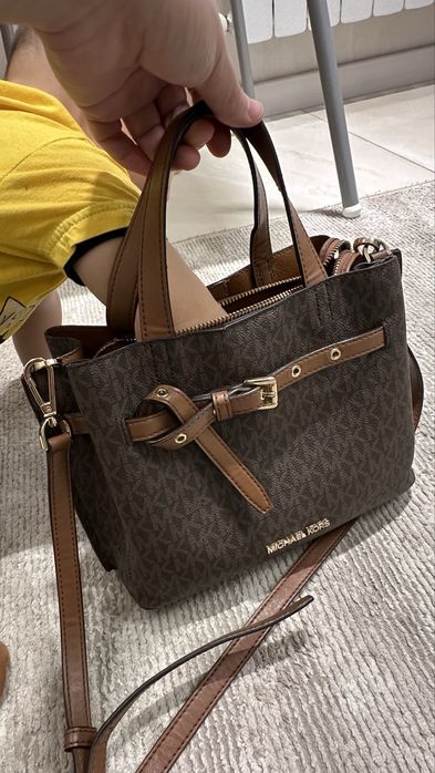 Продам сумку Michael kors original