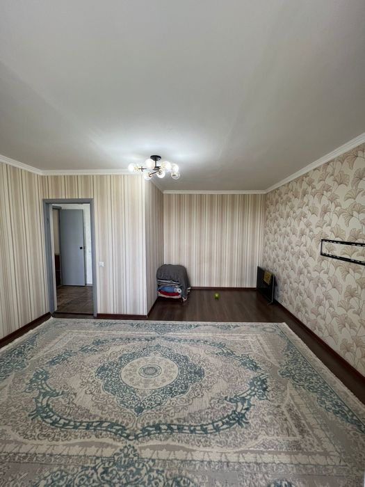 Продам 1 кв 6/6 эт 1994 г Жилгородок Е батыра 7