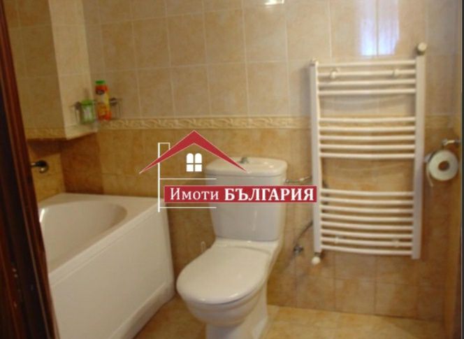 Продава се Къща в Карлово - 480 кв.м за 436 €/кв.м - Снимка #4