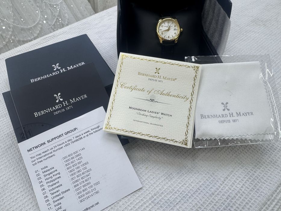 Часы женские оригинал,