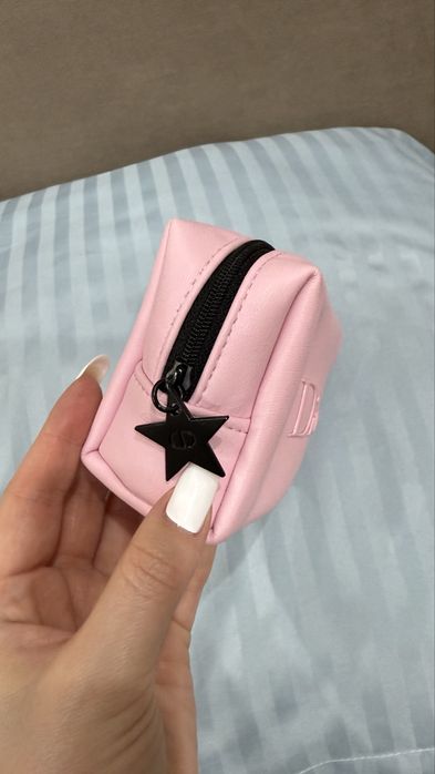 Косметичка диор (лимитированная версия)