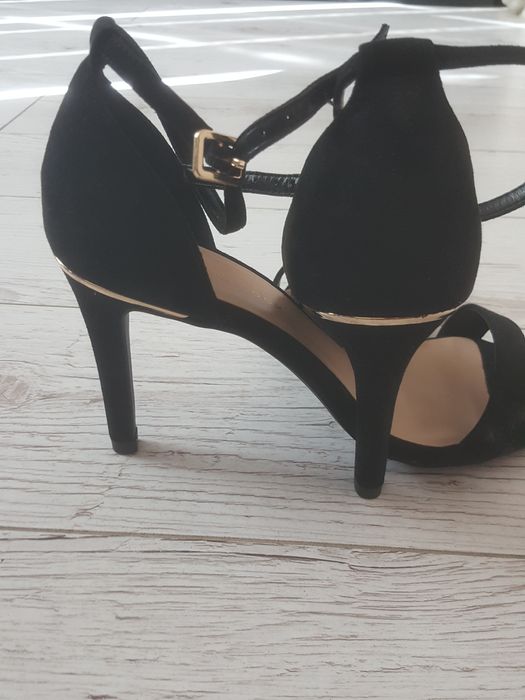 Дамски сандали на ток h&m